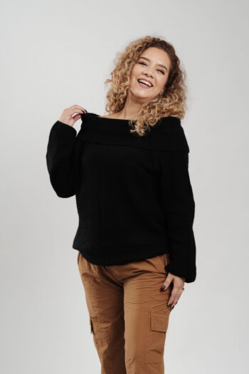Chompa cuello alto negro
